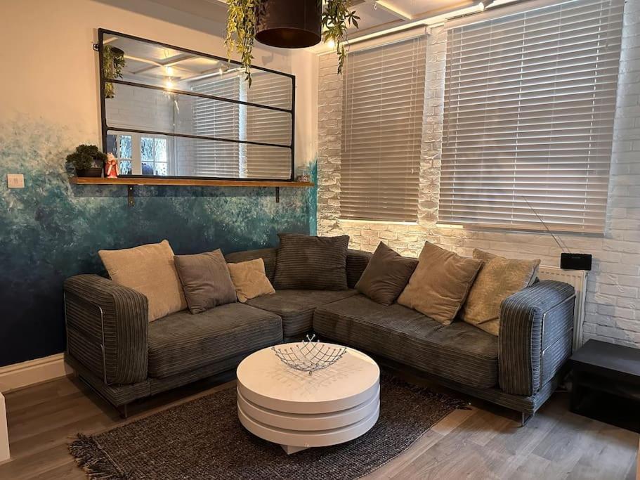 فيلا Quirky Town Centre Hideaway ليمينغتون المظهر الخارجي الصورة